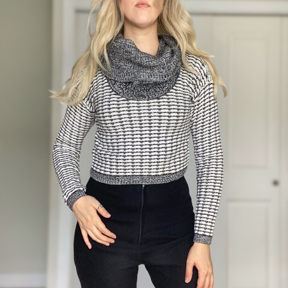 GUESS cropped cowl neck black and white knit sweater. Cold shoulder. Size small - Picture 2 of 10